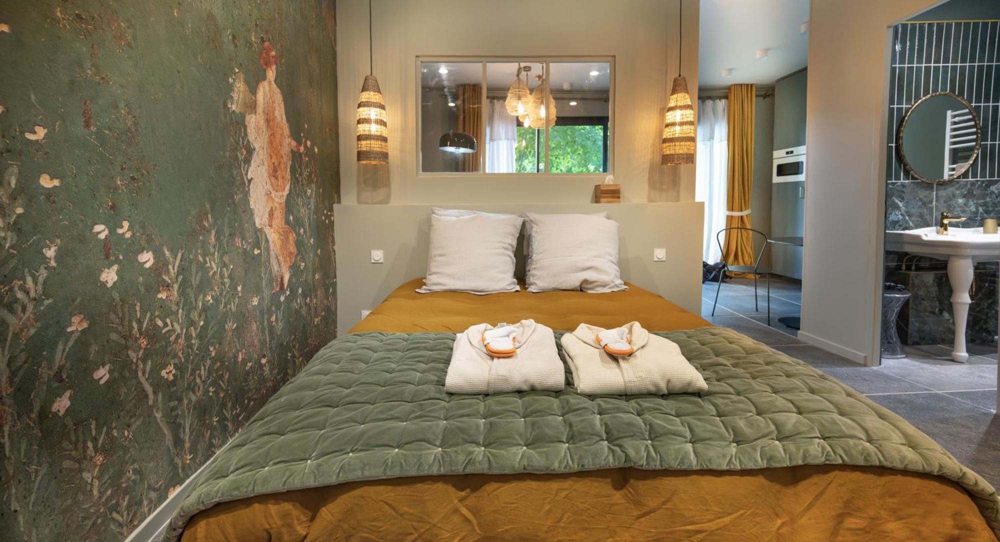Bed & Breakfast Les Myrrhophores Et Spa, D'hotes Et De Charme 3*