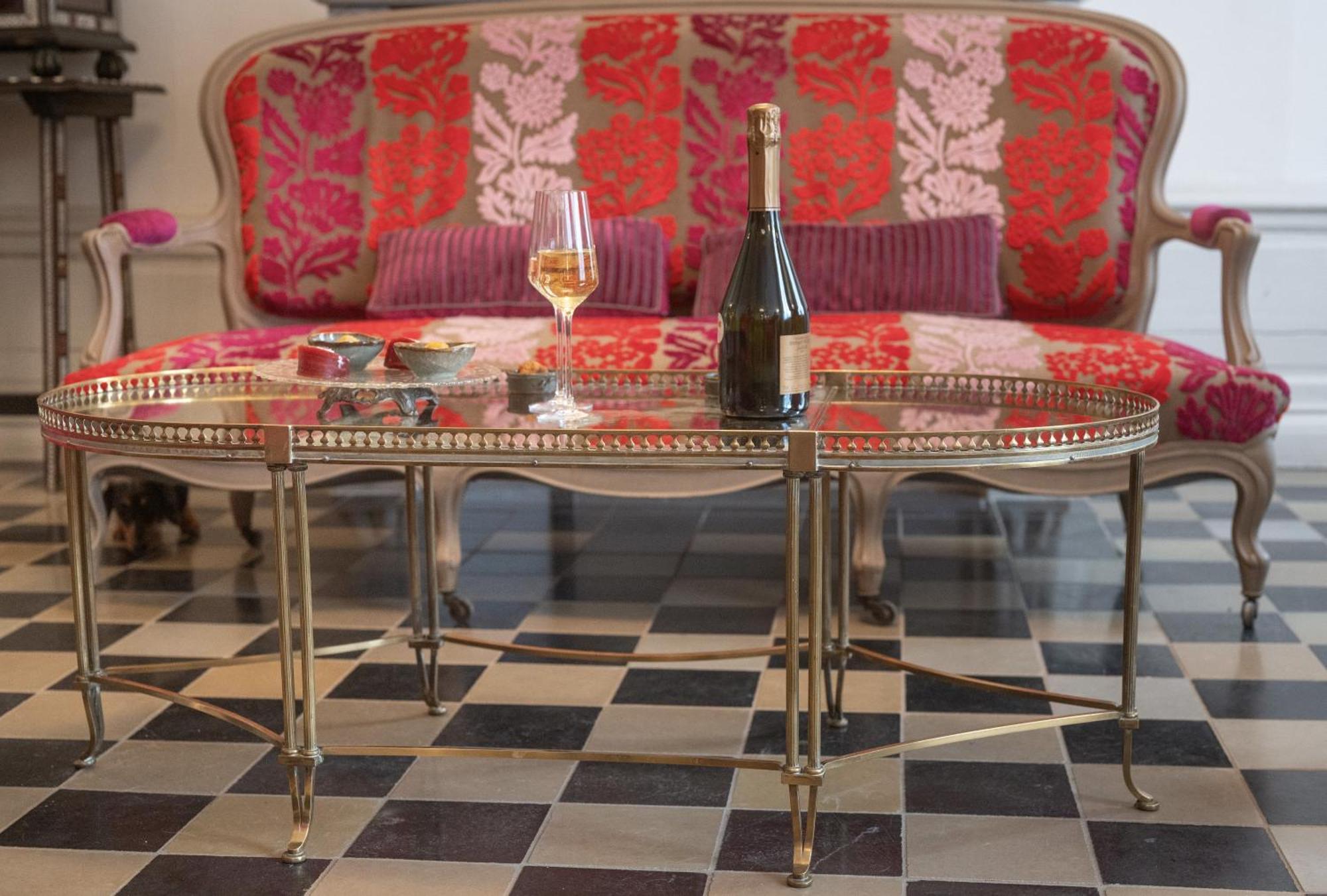 Couette-café Les Myrrhophores Et 3*